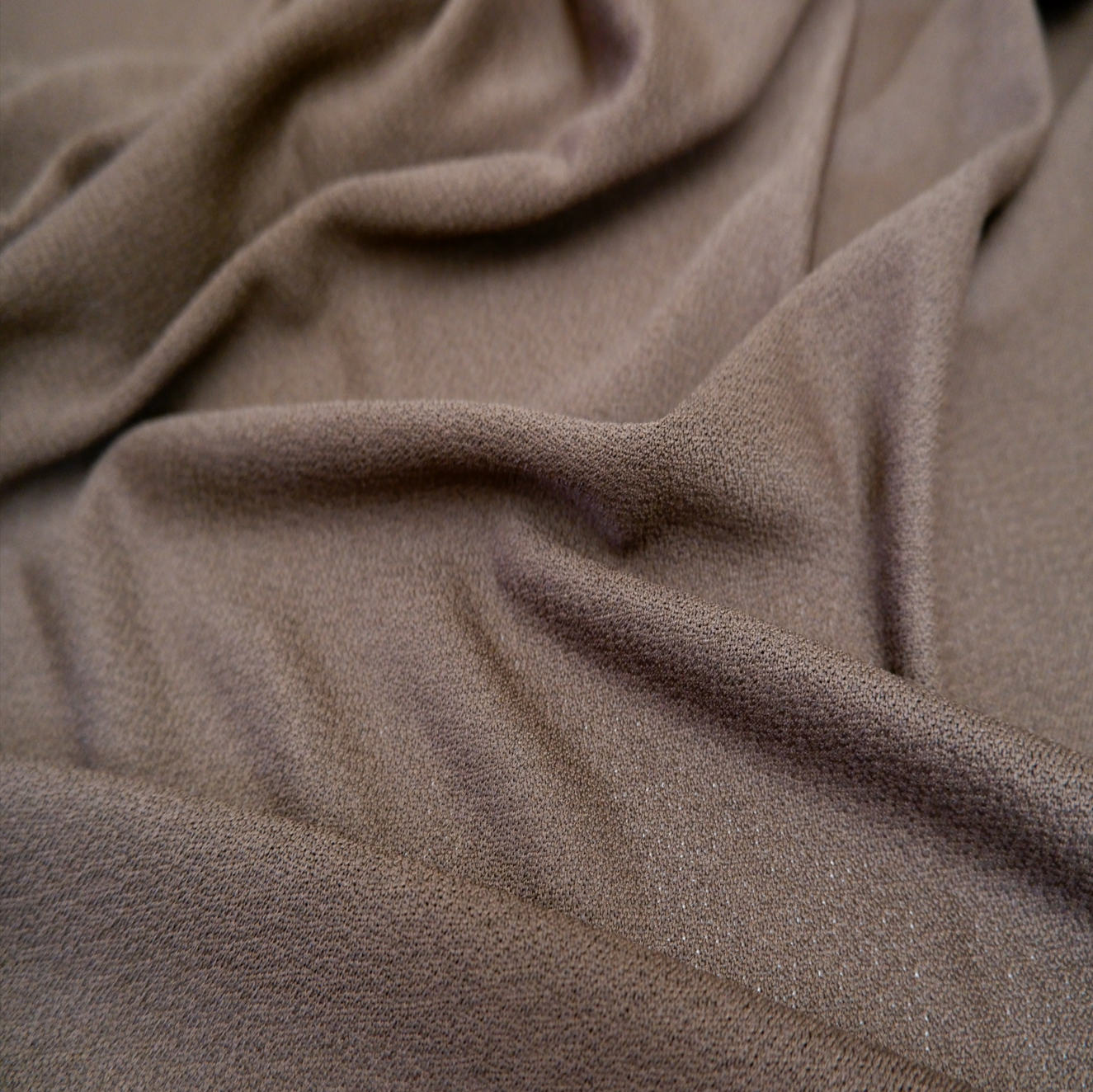 Adamantium Audio Invisble Brown Fabric for Loudspeakers / Wallcovering fabric