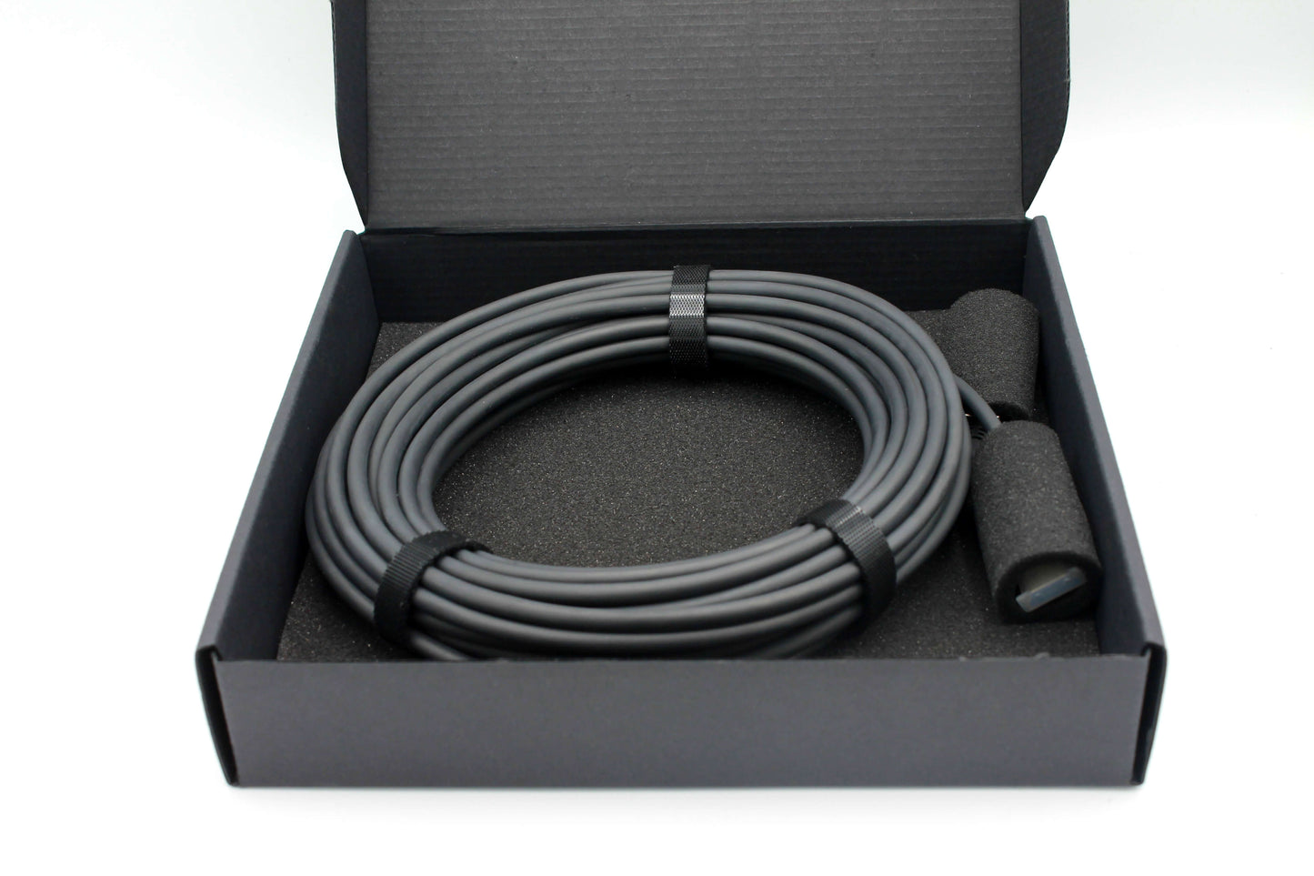 
                  
                    HDMI Glasfaser Hybrid Kabel
                  
                