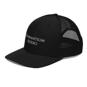 
                  
                    Laden Sie das Bild in den Galerie-Viewer, Adamantium Audio - Trucker-Cap
                  
                