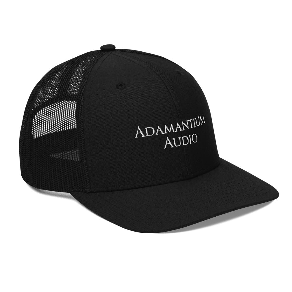 
                  
                    Laden Sie das Bild in den Galerie-Viewer, Adamantium Audio - Trucker-Cap
                  
                